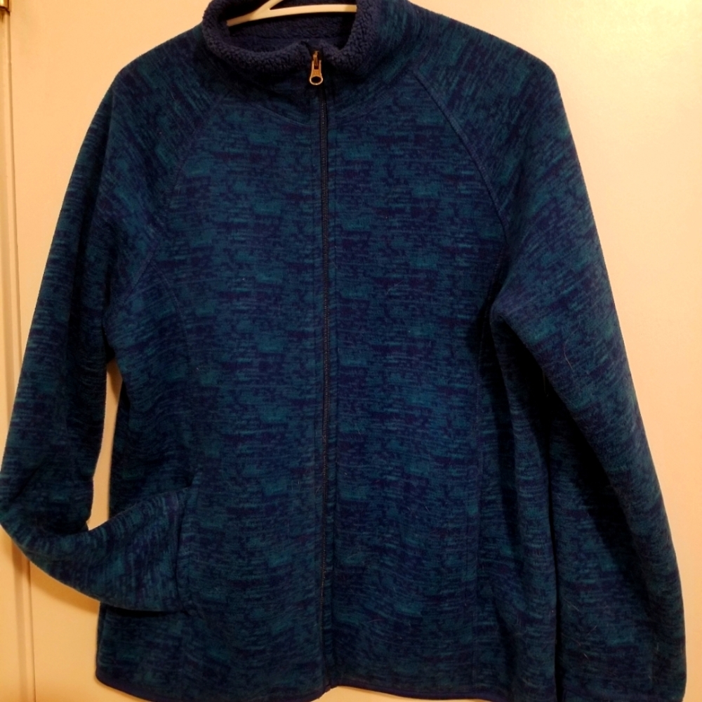 Women's Plush Zip-up